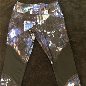 Women’s Nike Dr-Fit Leggings